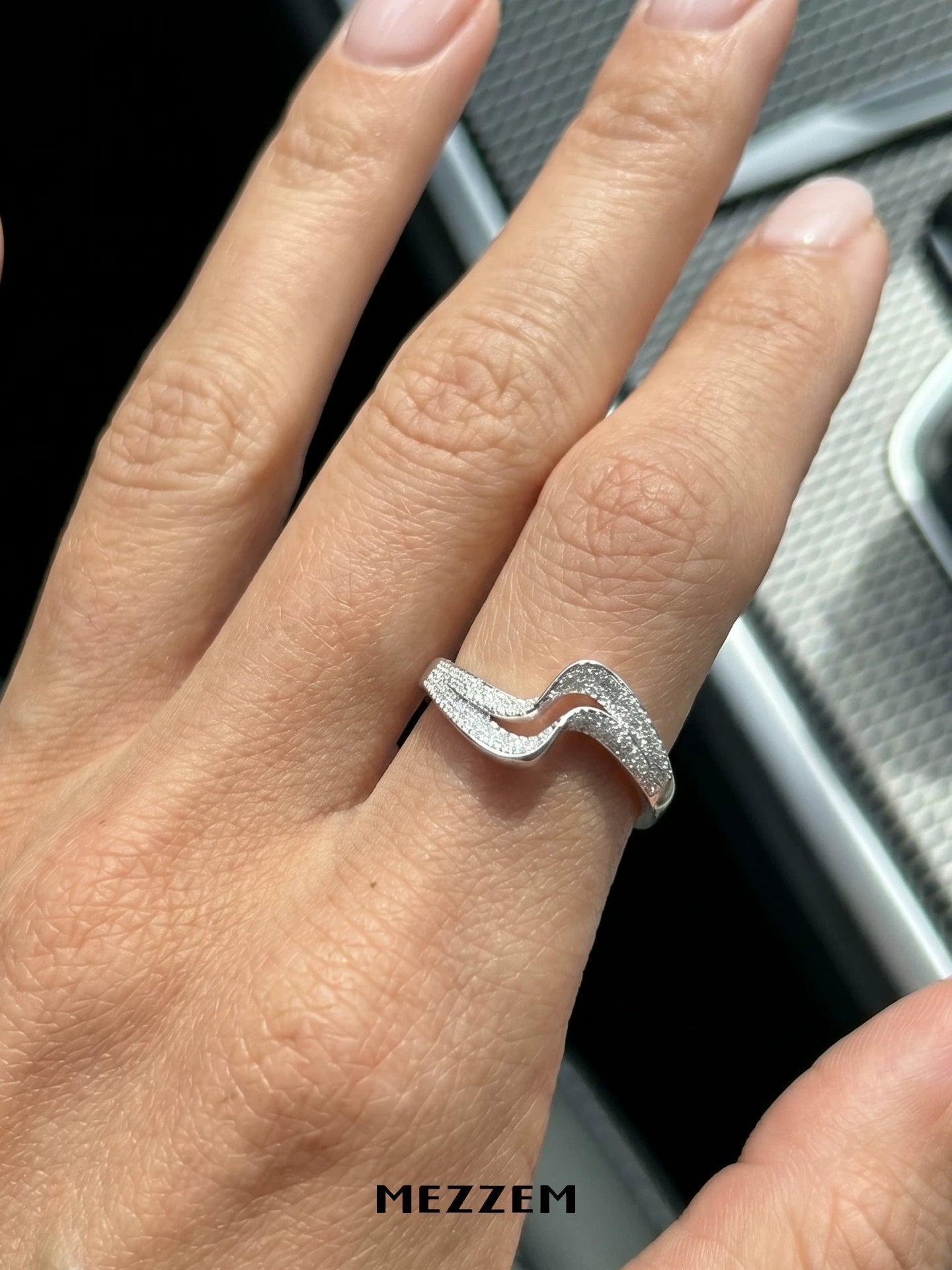 Double Line Ring