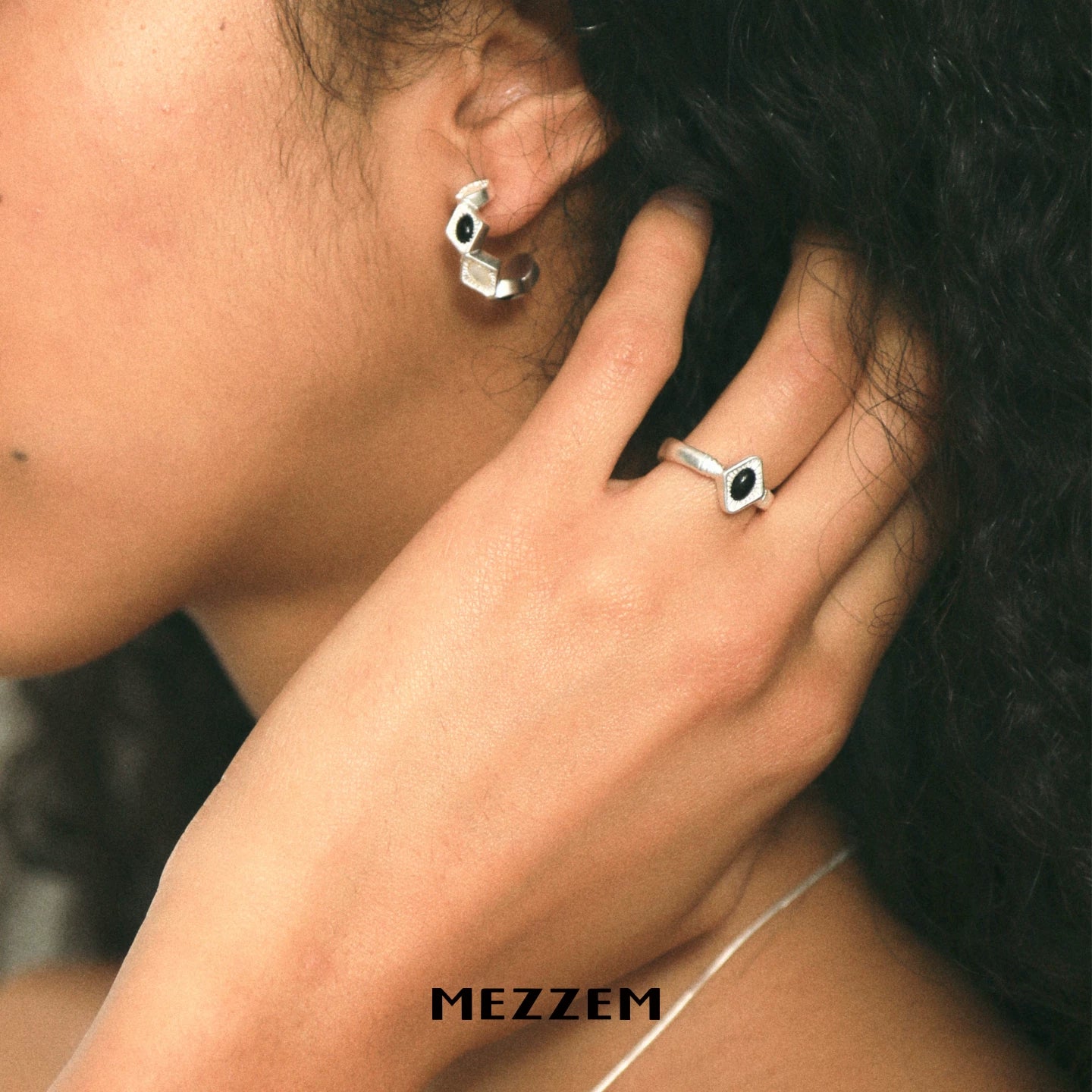 Agate Drop Earrings