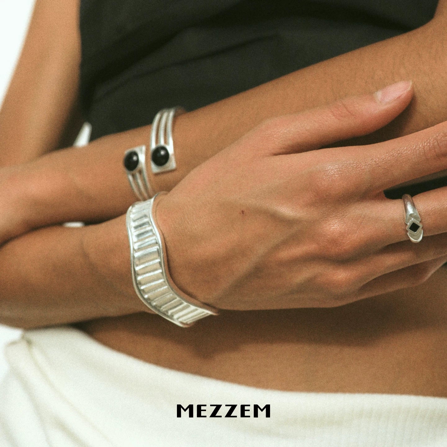 Wave Wide Bracelet