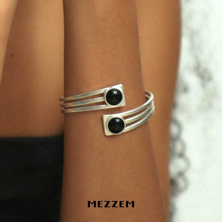 Onyx Bangle