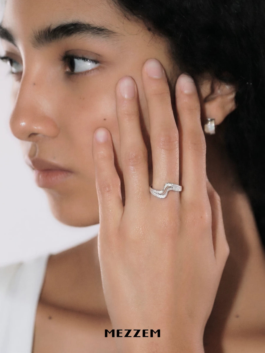Double Line Ring